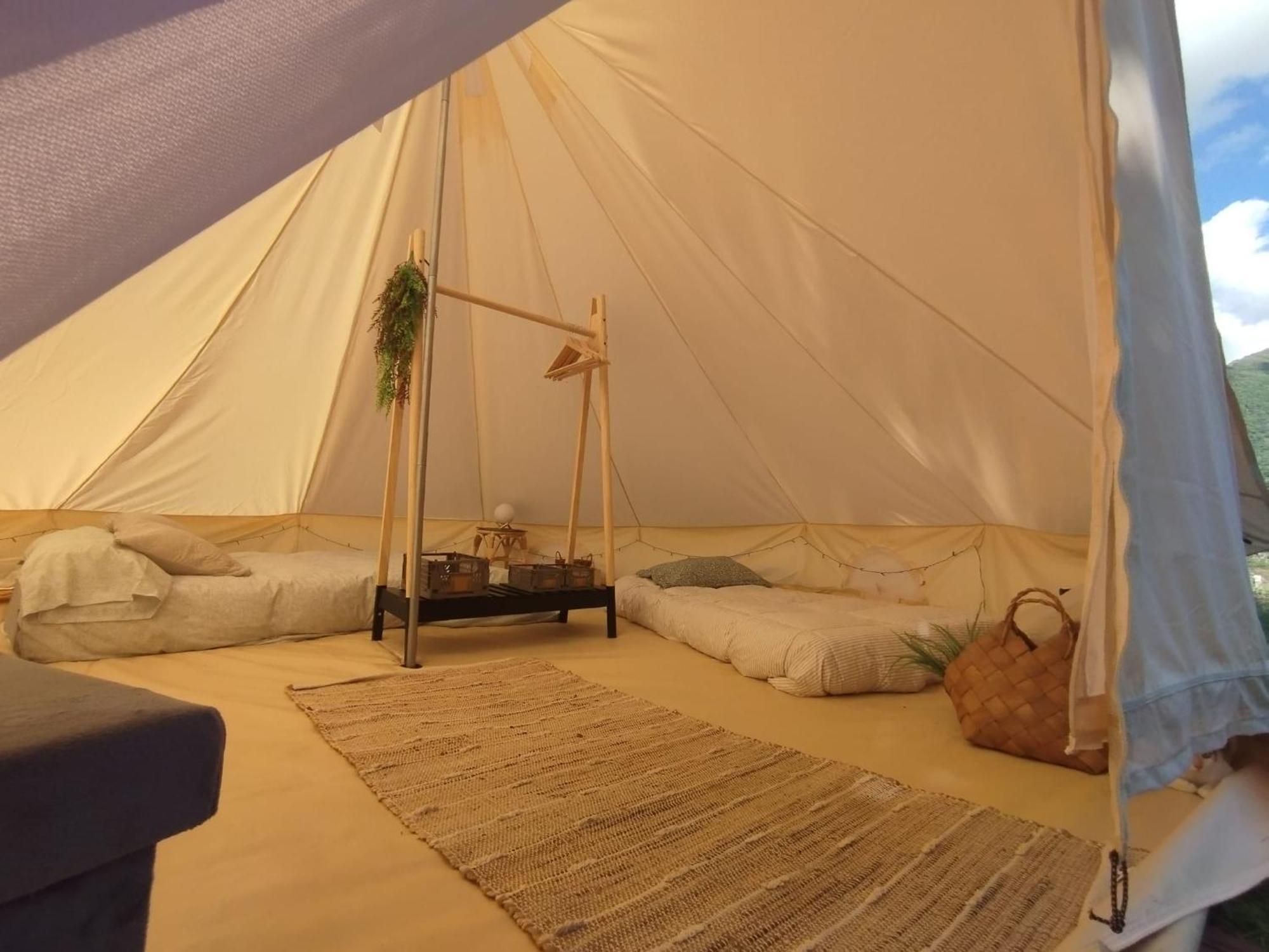 CAMPING LA ZARAPICA - Palacios del Sil Exterior foto